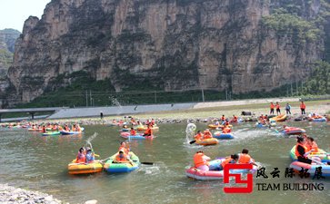拓展感悟：凝聚團(tuán)隊力量，促進(jìn)企業(yè)發(fā)展二篇
