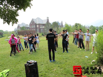 北京拓展訓(xùn)練對(duì)企業(yè)發(fā)展有哪些實(shí)際意義呢？