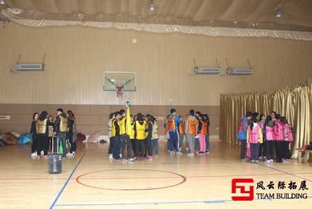 拓展培訓(xùn)活動圖片