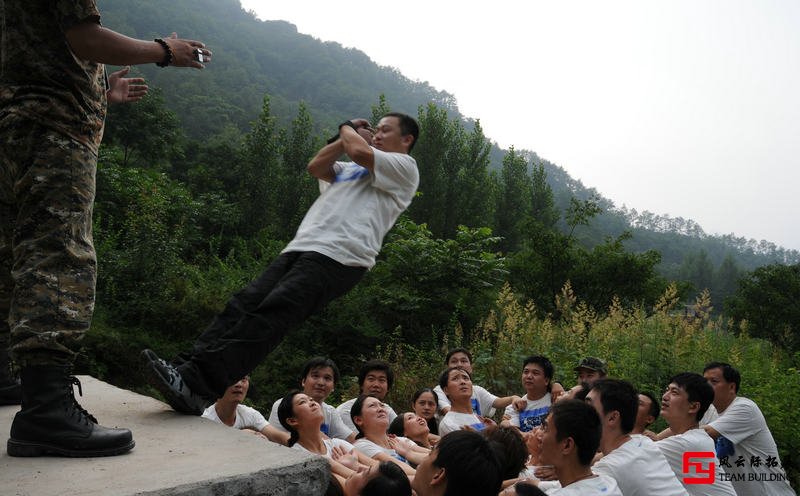 團(tuán)隊(duì)?wèi)敉?天團(tuán)建拓展活動方案 團(tuán)隊(duì)?wèi)敉?天團(tuán)建拓展活動方案