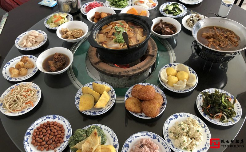 北京7月團(tuán)建拓展活動策劃方案 北京7月團(tuán)建拓展活動策劃方案