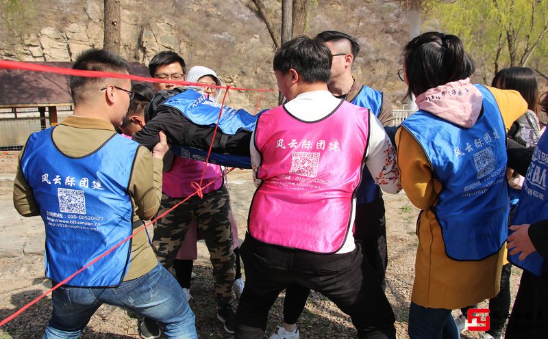 拓展訓(xùn)練讓我們團(tuán)結(jié)了起來五篇